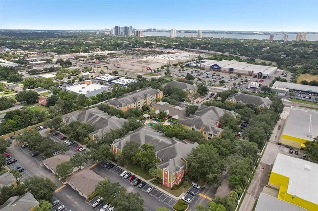 $330,000 | 4207 South Dale Mabry Highway, Unit 11207, Tampa, FL 33611