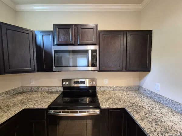 $1,450 | 6526 Marcel Way, Unit 104, San Antonio, TX 78233
