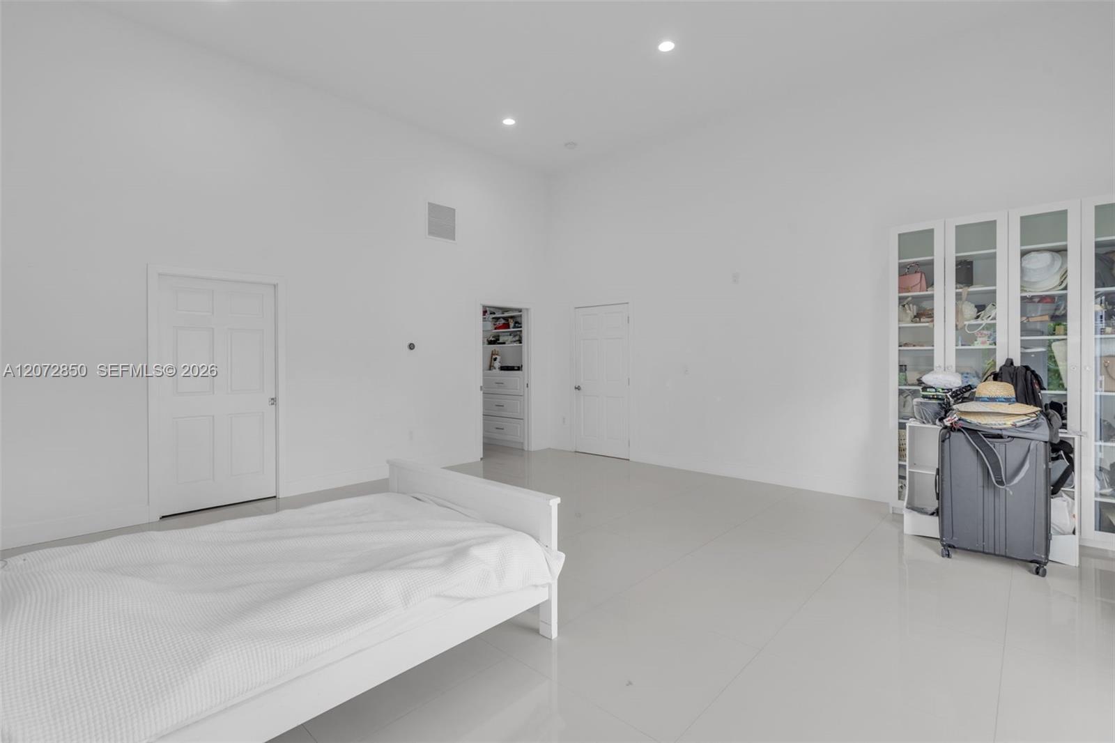 5330 Southwest 7th Street Miami, FL 33134 - Photo 23 of 57 Gallery Image 23