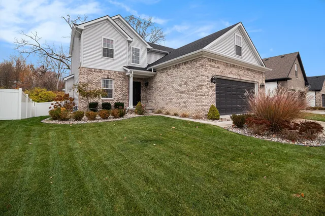 $394,900 | 583 Falcon Drive, Dundee, MI 48131