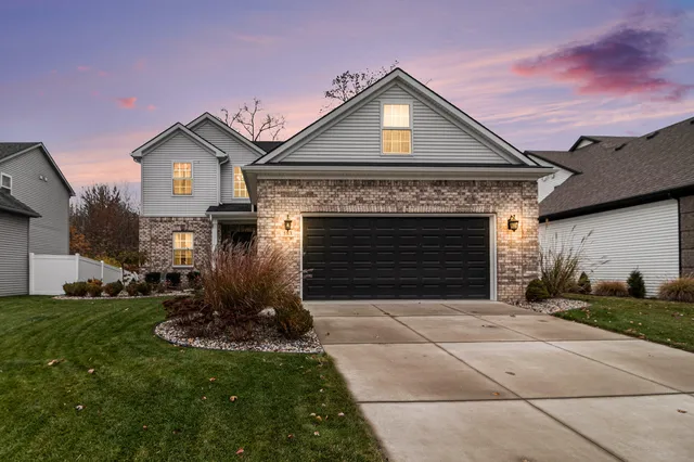 $394,900 | 583 Falcon Drive, Dundee, MI 48131