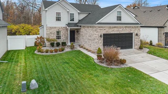 $394,900 | 583 Falcon Drive, Dundee, MI 48131