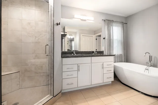 $394,900 | 583 Falcon Drive, Dundee, MI 48131