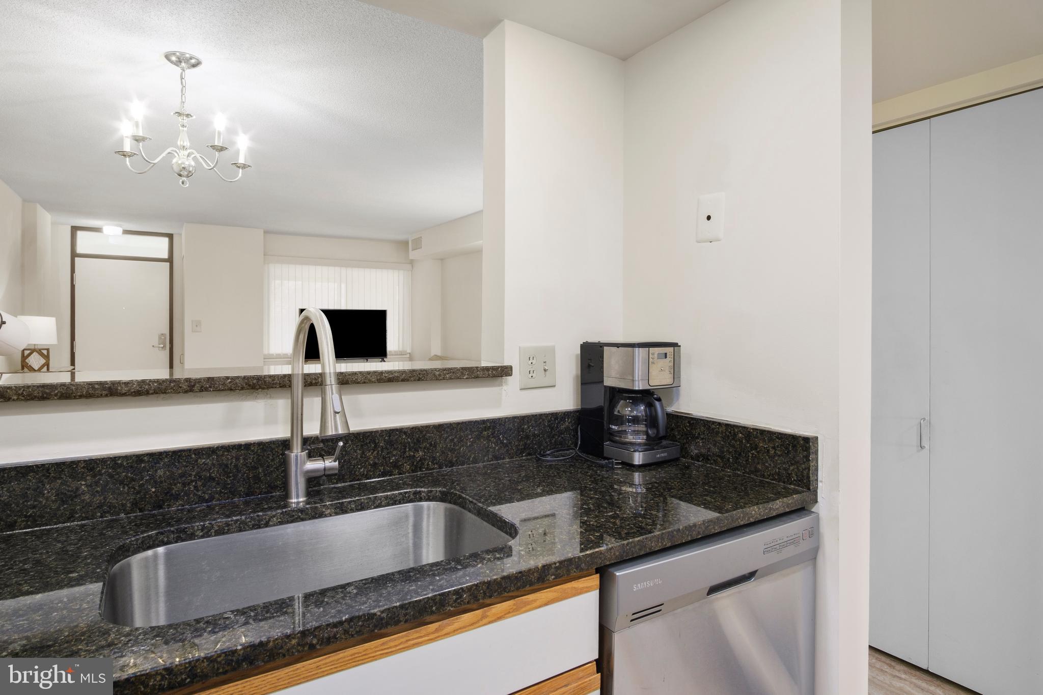 1951 Sagewood Lane, Unit 521 Reston, VA 20191 - Photo 10 of 28