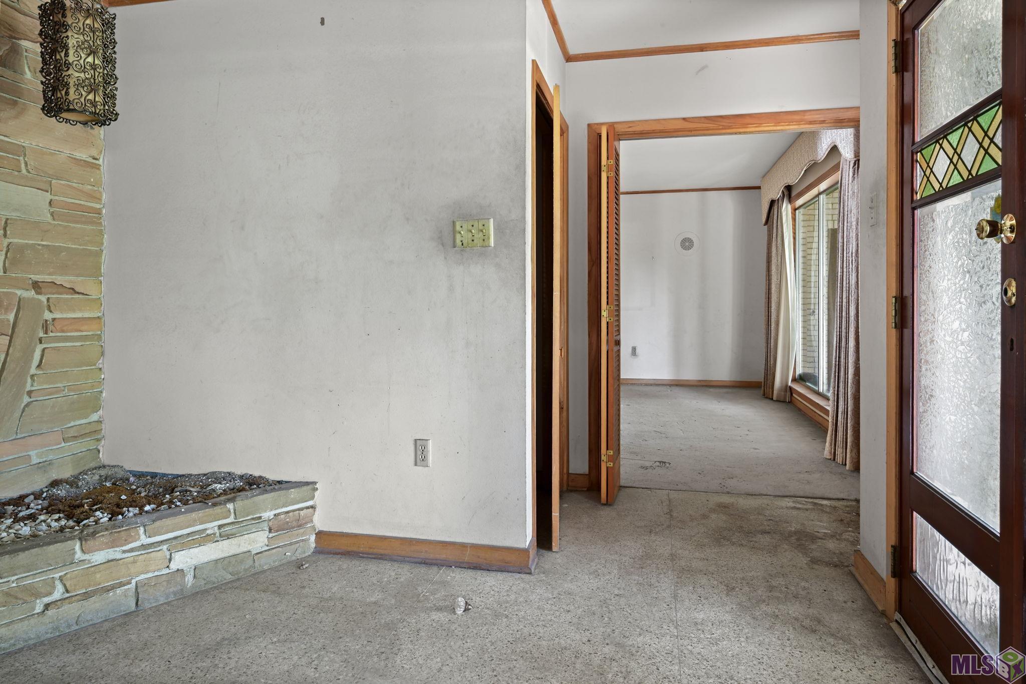 996 Staring Lane Baton Rouge, LA 70810 - Photo 6 of 21