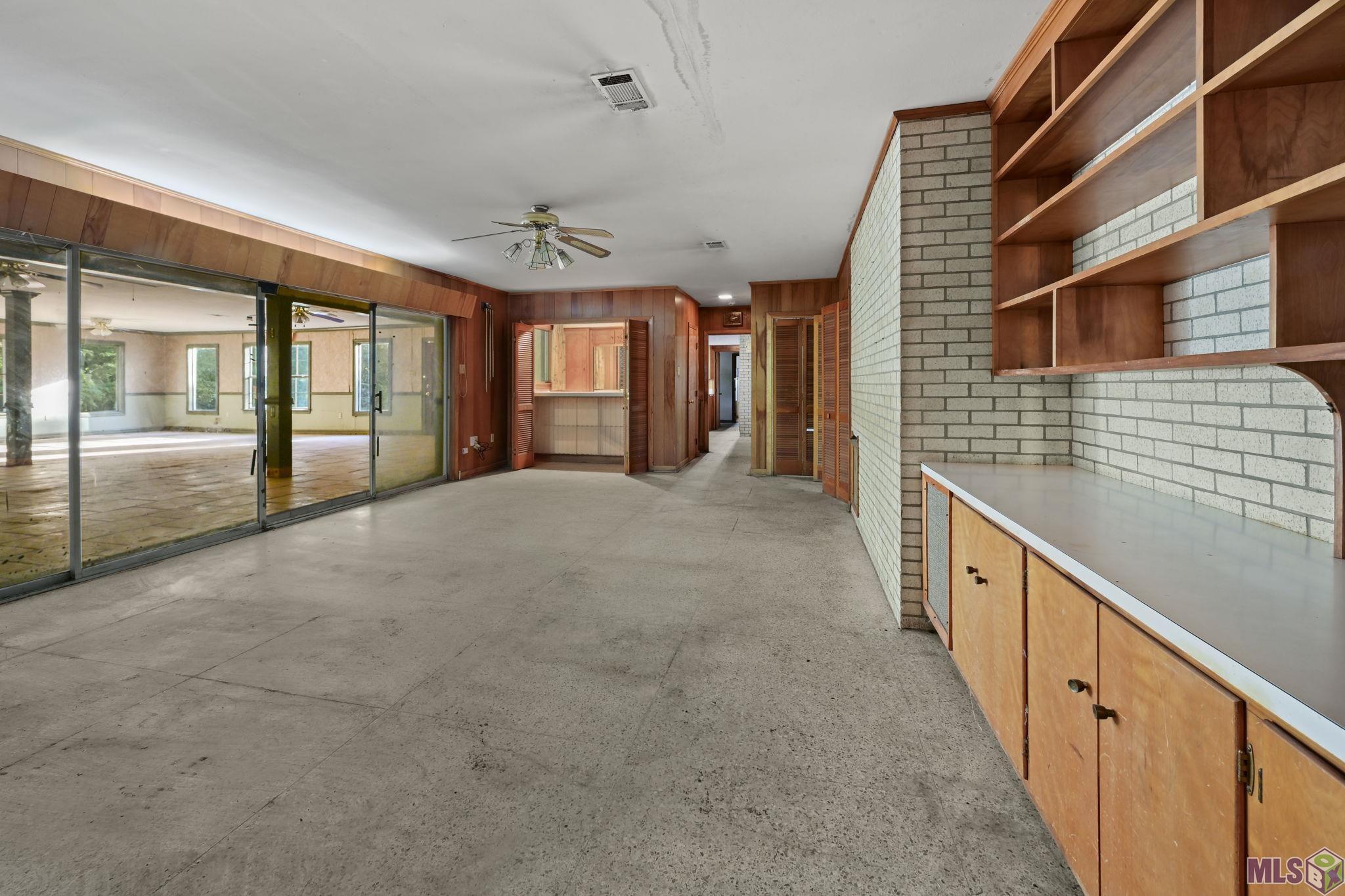 996 Staring Lane Baton Rouge, LA 70810 - Photo 8 of 21