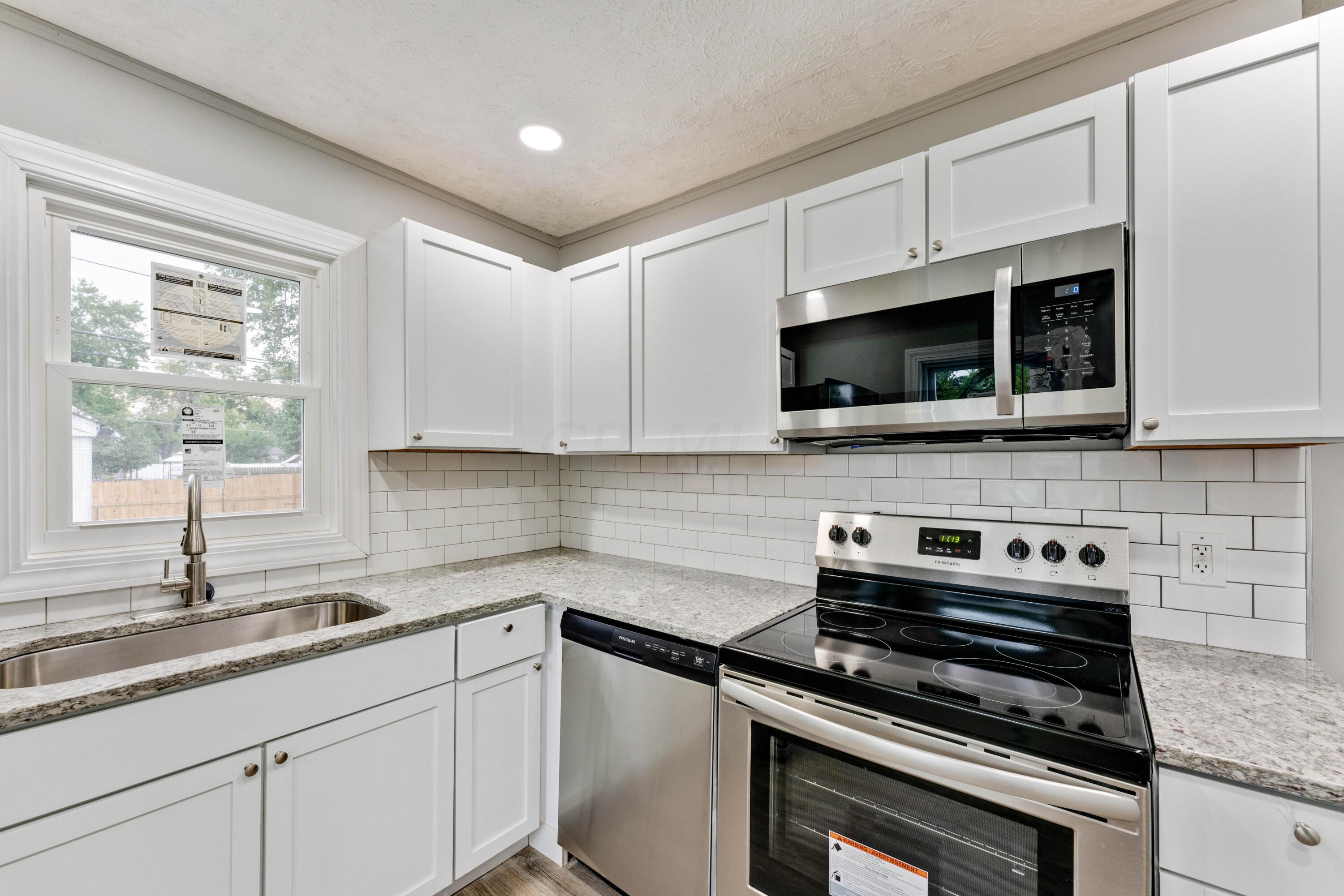 2160 Gerbert Road Columbus, OH 43211 - Photo 7 of 34 Gallery Image 7