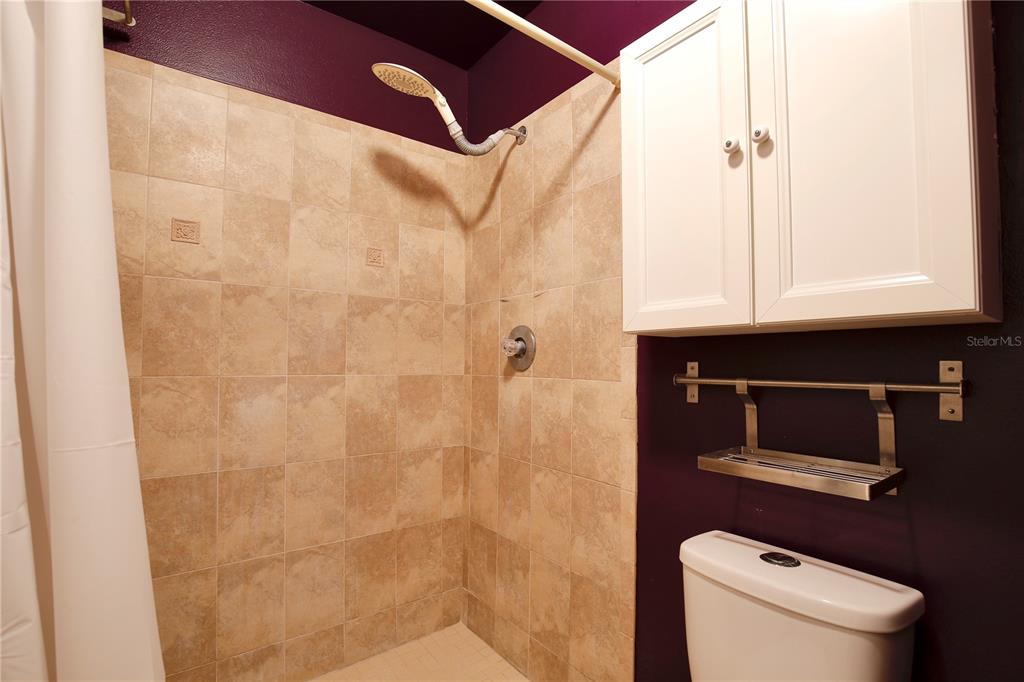 2924 Harbour Grace Court Apopka, FL 32703 - Photo 13 of 35