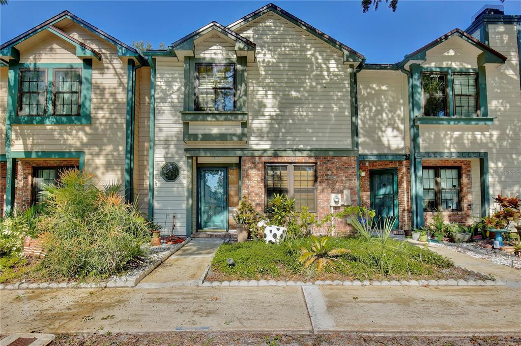 2924 Harbour Grace Court Apopka, FL 32703 - Photo 2 of 35