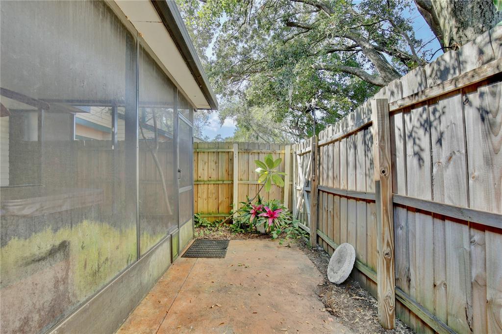 2924 Harbour Grace Court Apopka, FL 32703 - Photo 21 of 35