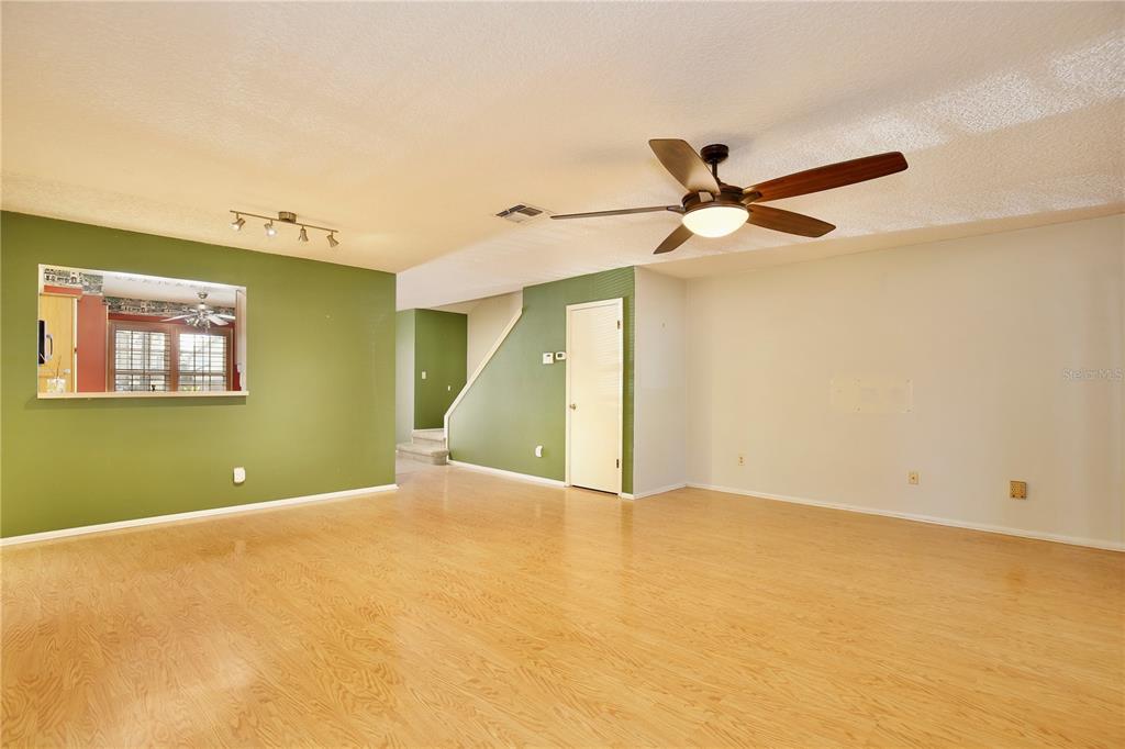 2924 Harbour Grace Court Apopka, FL 32703 - Photo 7 of 35