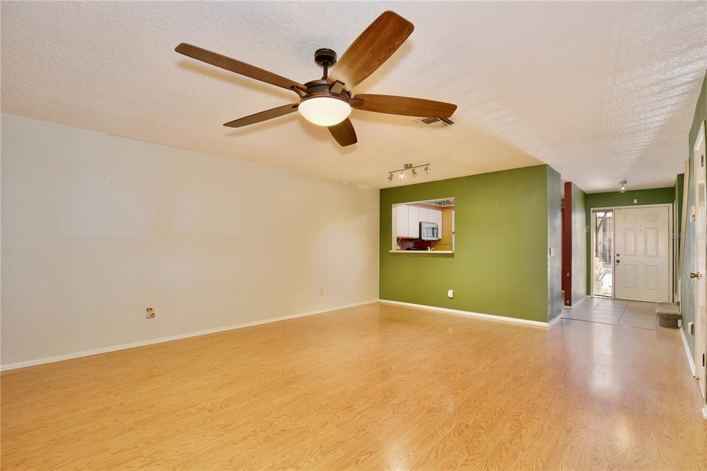 2924 Harbour Grace Court Apopka, FL 32703 - Photo 8 of 35