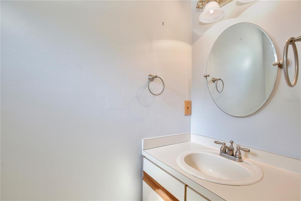 2924 Harbour Grace Court Apopka, FL 32703 - Photo 9 of 35