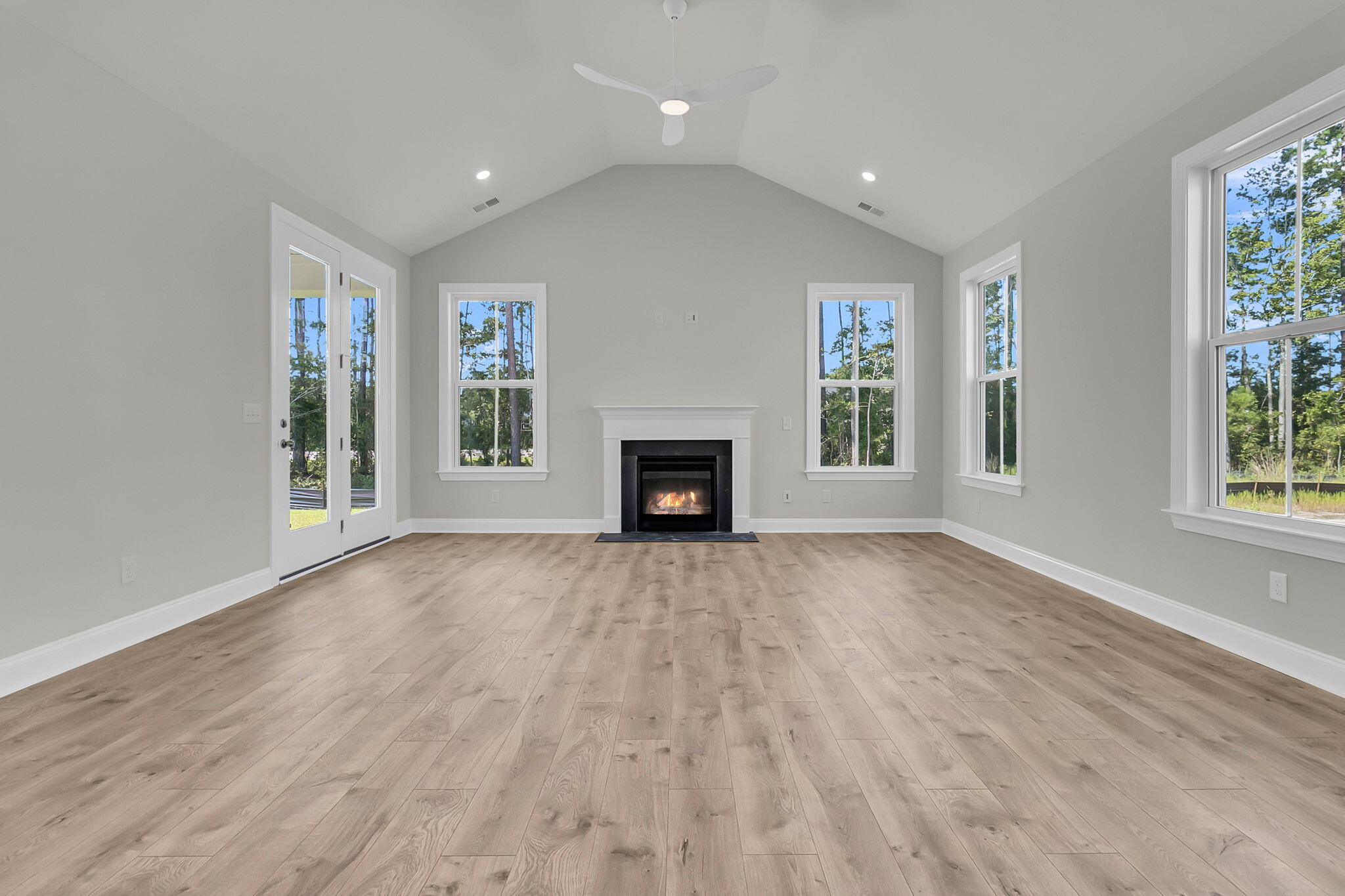 739 Maynard Lane Summerville, SC 29486 - Photo 10 of 42 CREM - 739 Maynard Ln-43