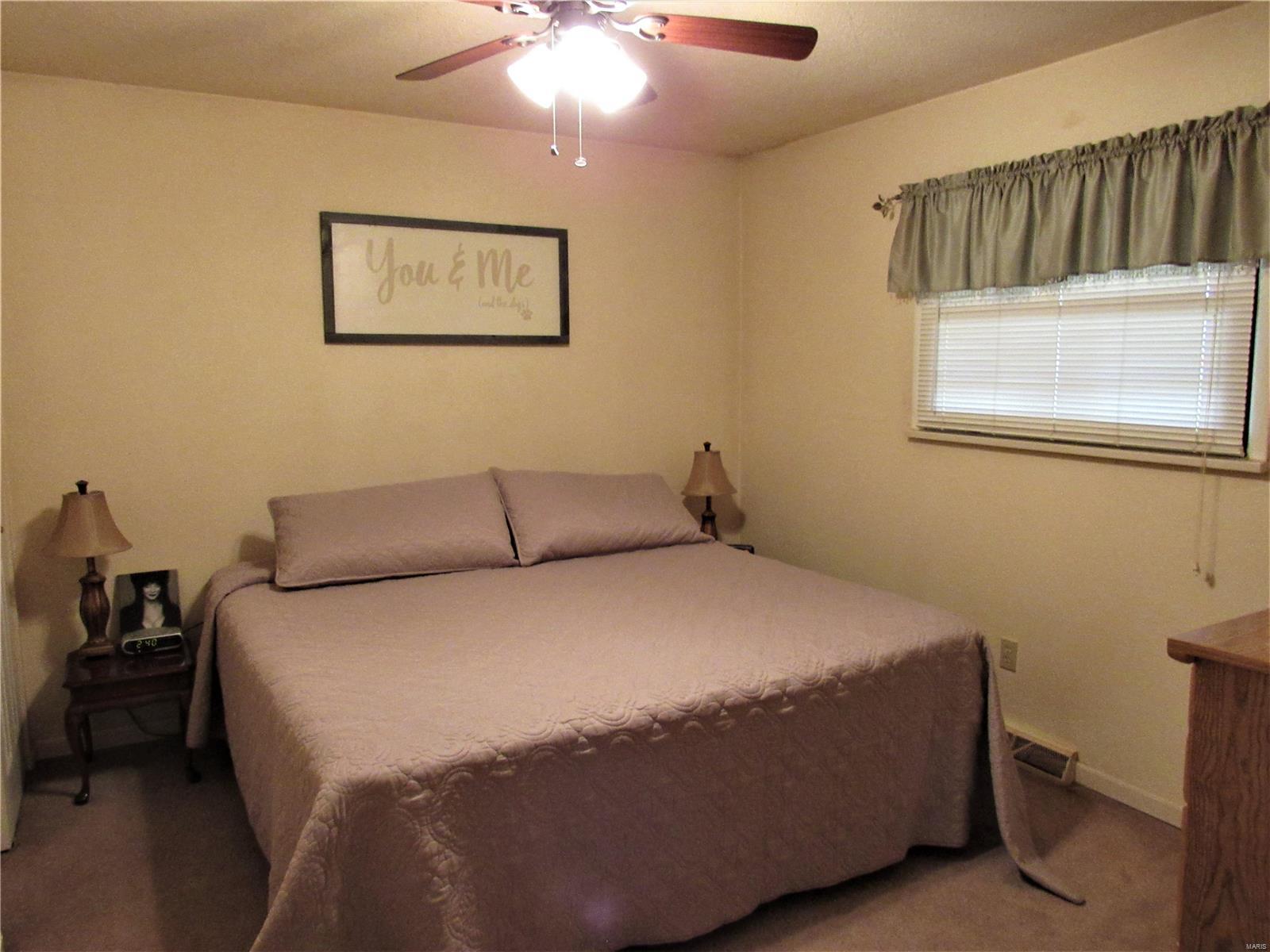 112 George Street Brighton, IL 62012 - Photo 8 of 19 Gallery Image 8