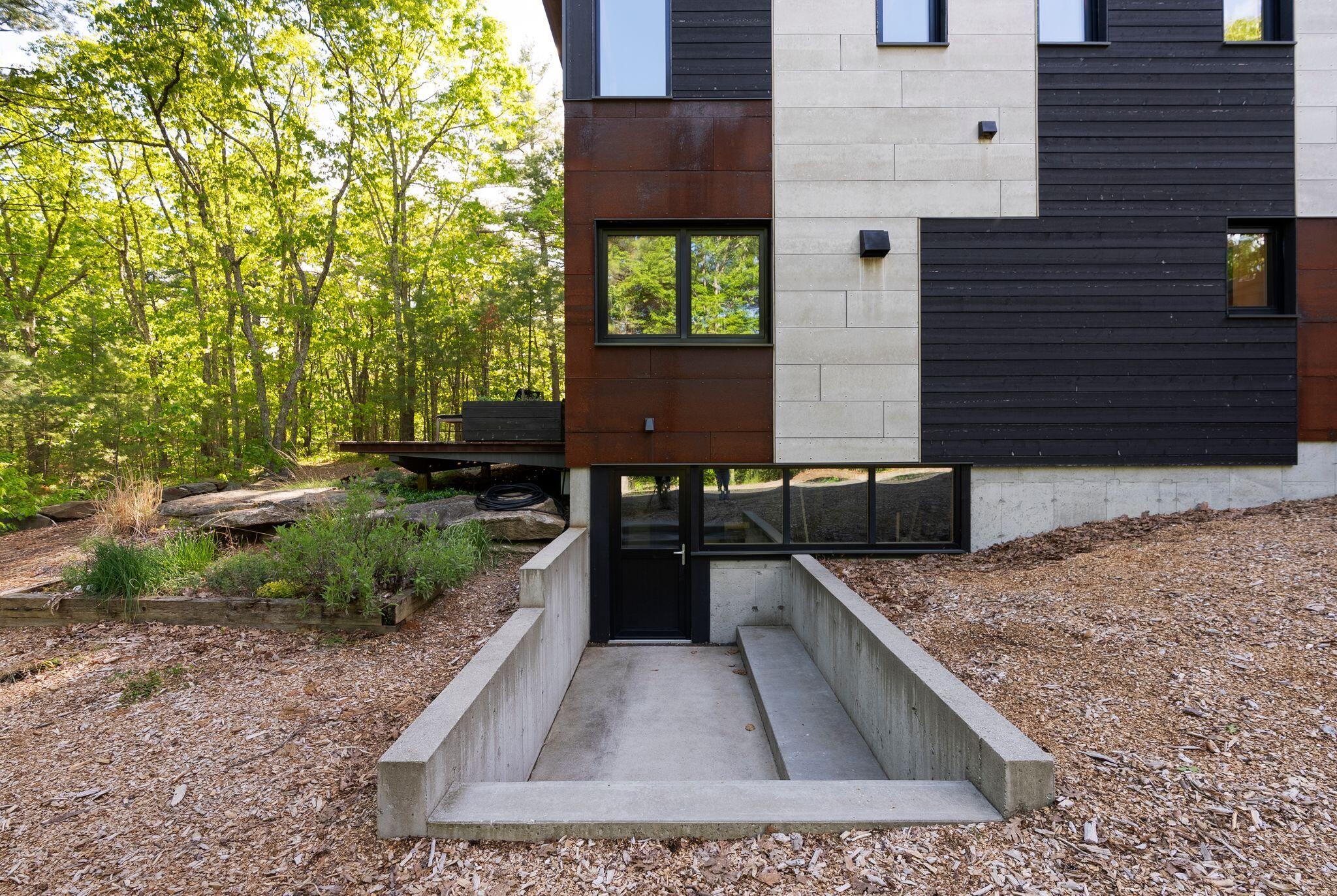 174 Blackstrap Road Falmouth, ME 04105 - Photo 57 of 60 57_DSC02697