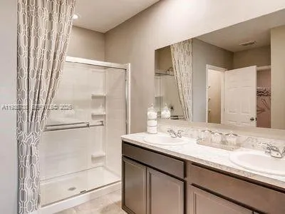 $372,000 | 943 Riviera Avenue, Sebastian, FL 32958