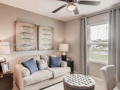 943 Riviera Avenue Sebastian, FL 32958 - Photo 8 of 10 a living room with furniture