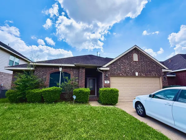 $2,400 | 3314 Worthington Drive, Pearland, TX 77584