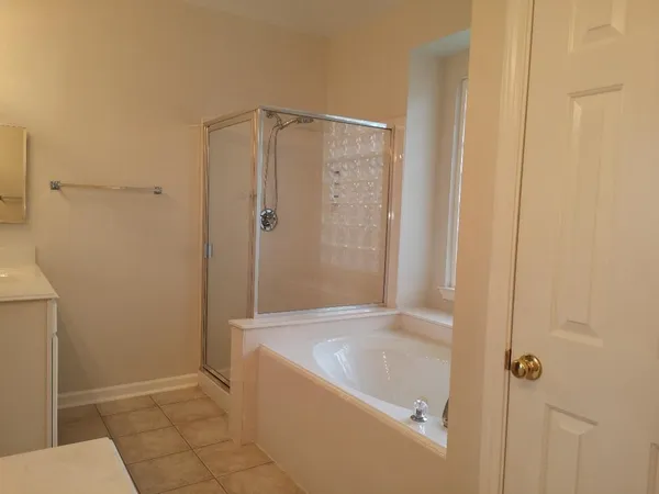 $2,400 | 3314 Worthington Drive, Pearland, TX 77584