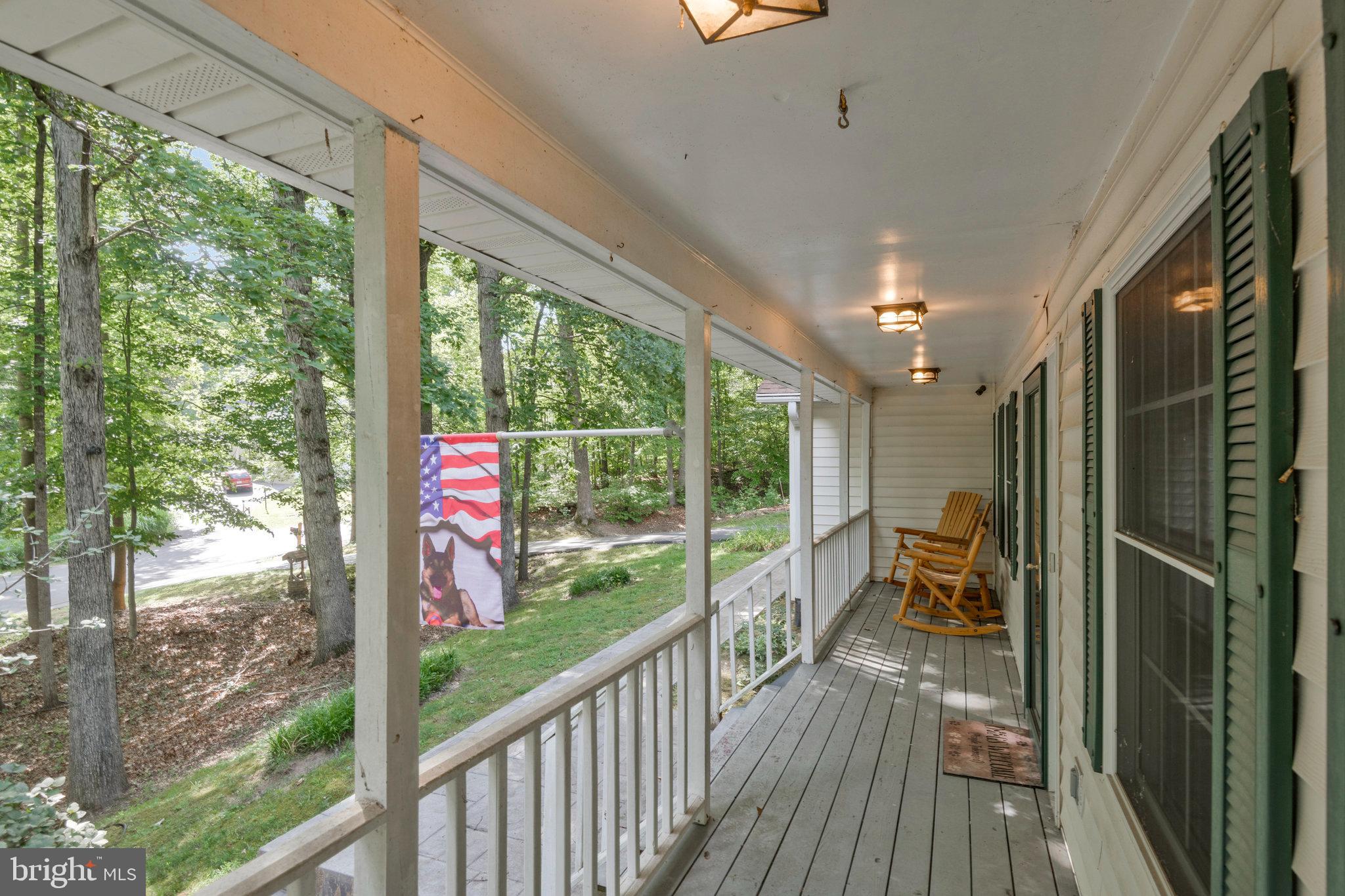 7241 Hikmat Road Manassas, VA 20111 - Photo 8 of 21 Gallery Image 8