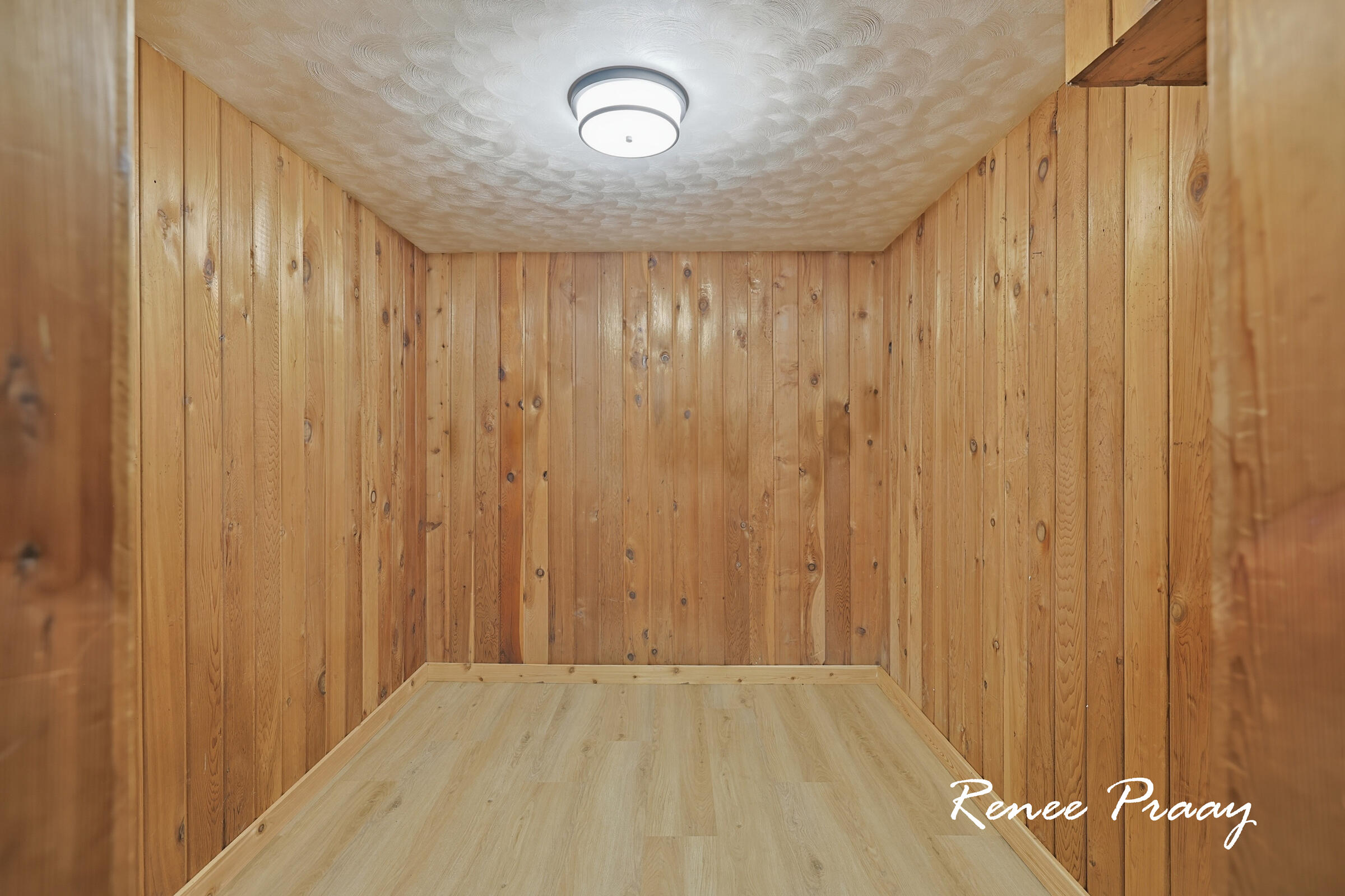 2956 Debaker Road Muskegon, MI 49444 - Photo 21 of 46 IMG_1786