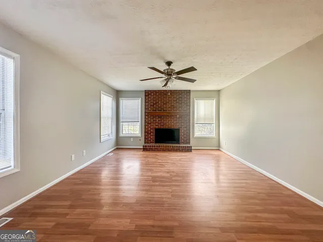 $2,125 | 3340 Summit Pl Drive, Loganville, GA 30052