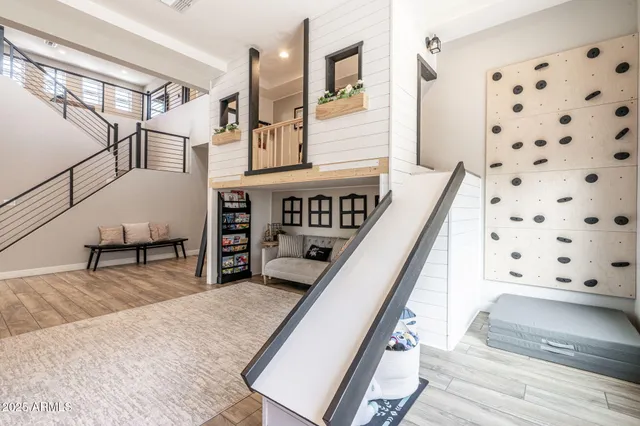 $1,900,000 | 3925 East Sagebrush Street, Gilbert, AZ 85296