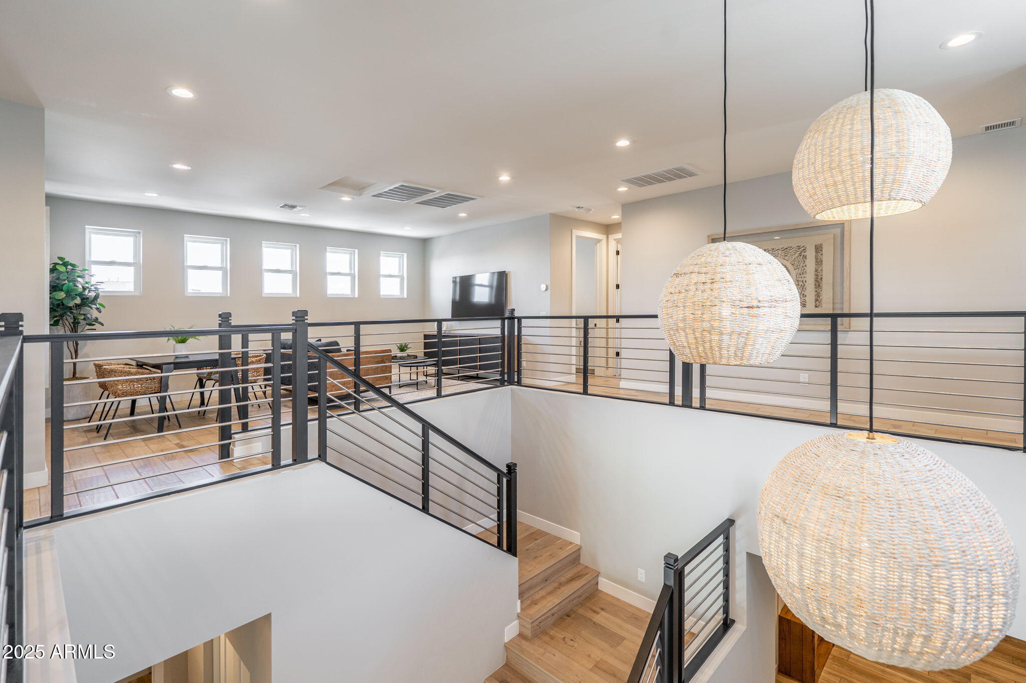 3925 East Sagebrush Street Gilbert, AZ 85296 - Photo 17 of 39 Custom lighting