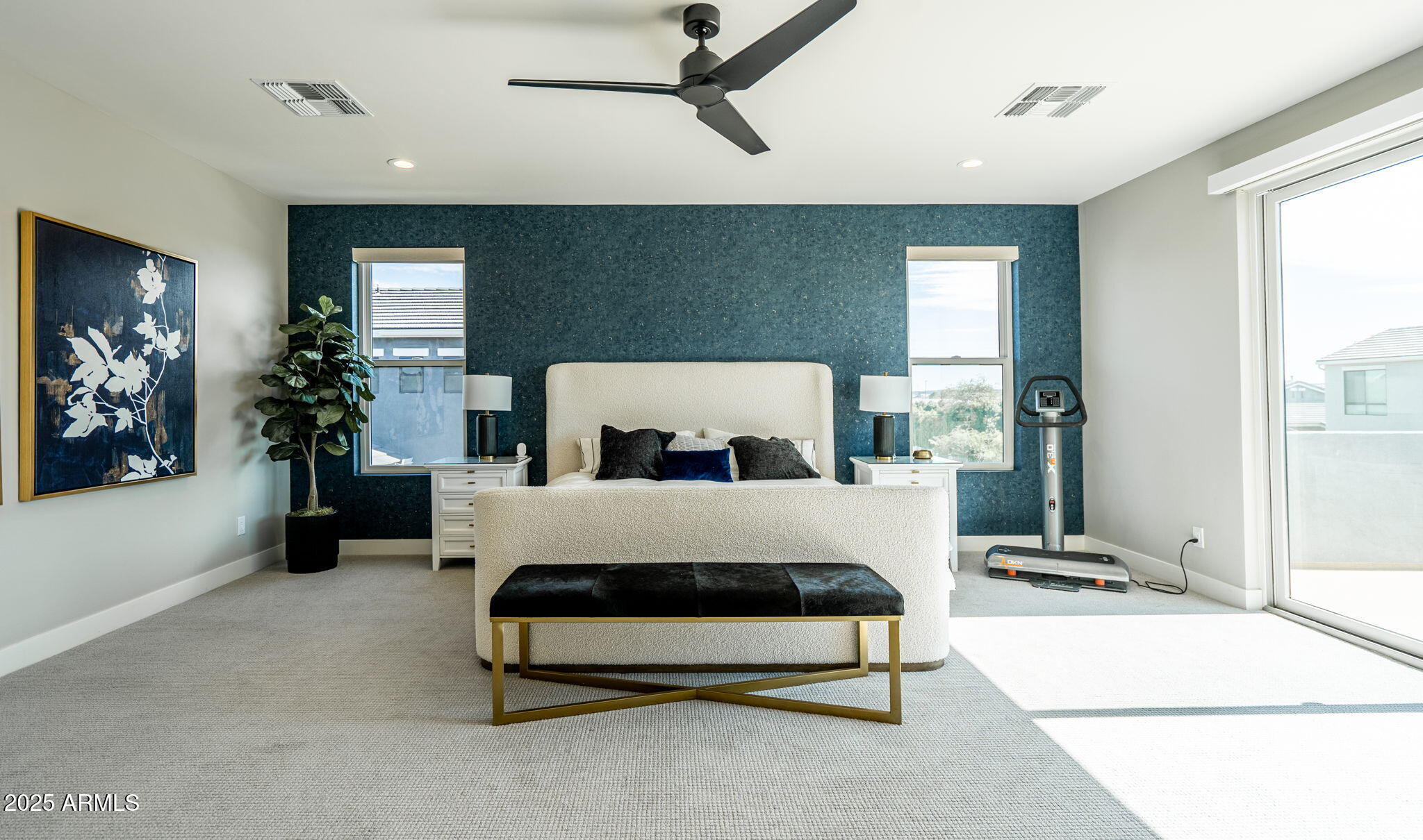 3925 East Sagebrush Street Gilbert, AZ 85296 - Photo 19 of 39 Primary Room