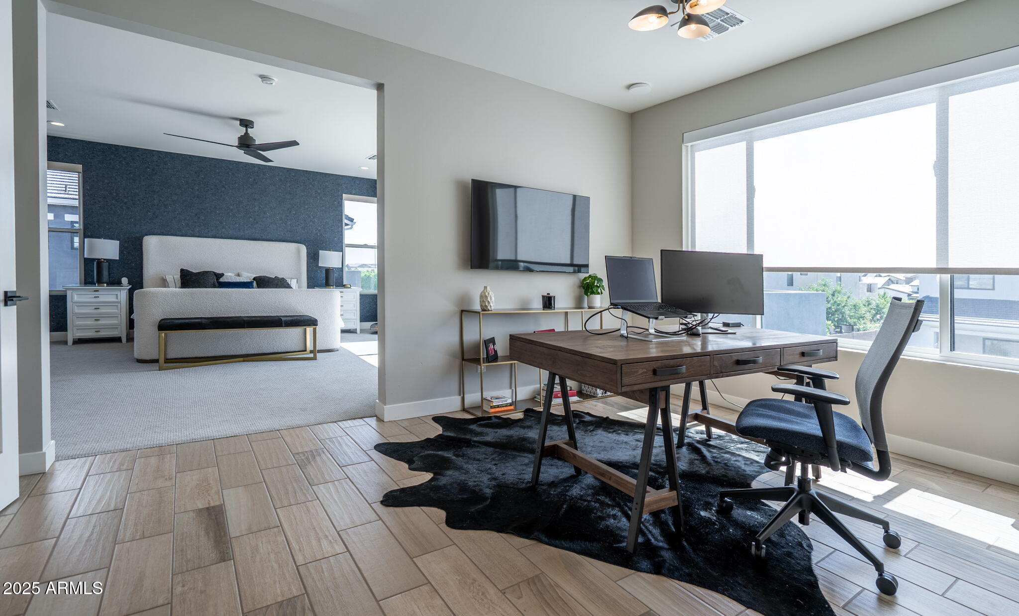 3925 East Sagebrush Street Gilbert, AZ 85296 - Photo 21 of 39 Primary Work or Yoga area