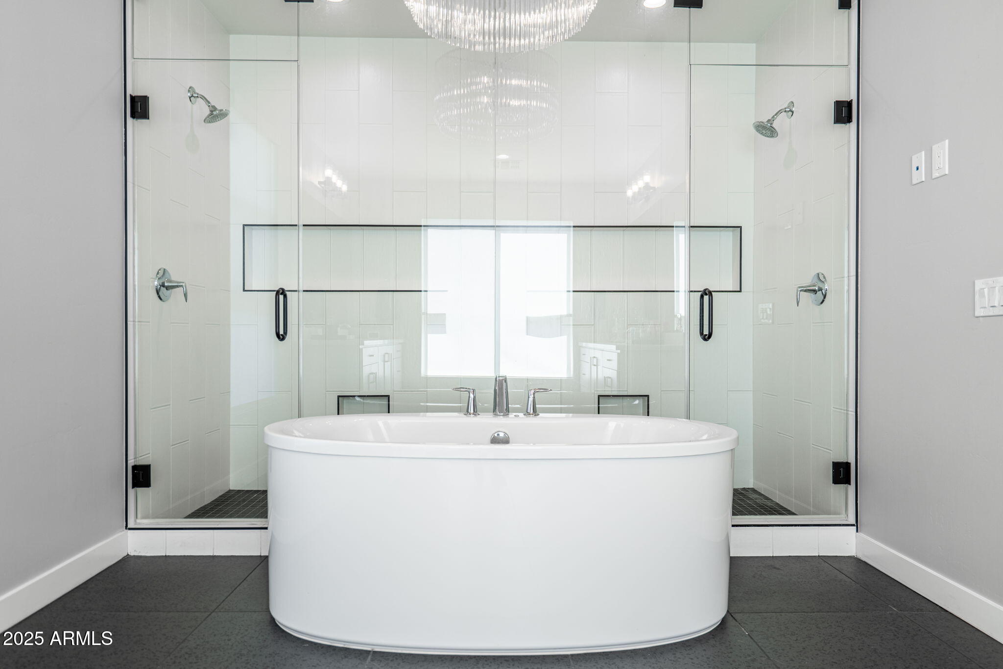 3925 East Sagebrush Street Gilbert, AZ 85296 - Photo 25 of 39 Spa done right