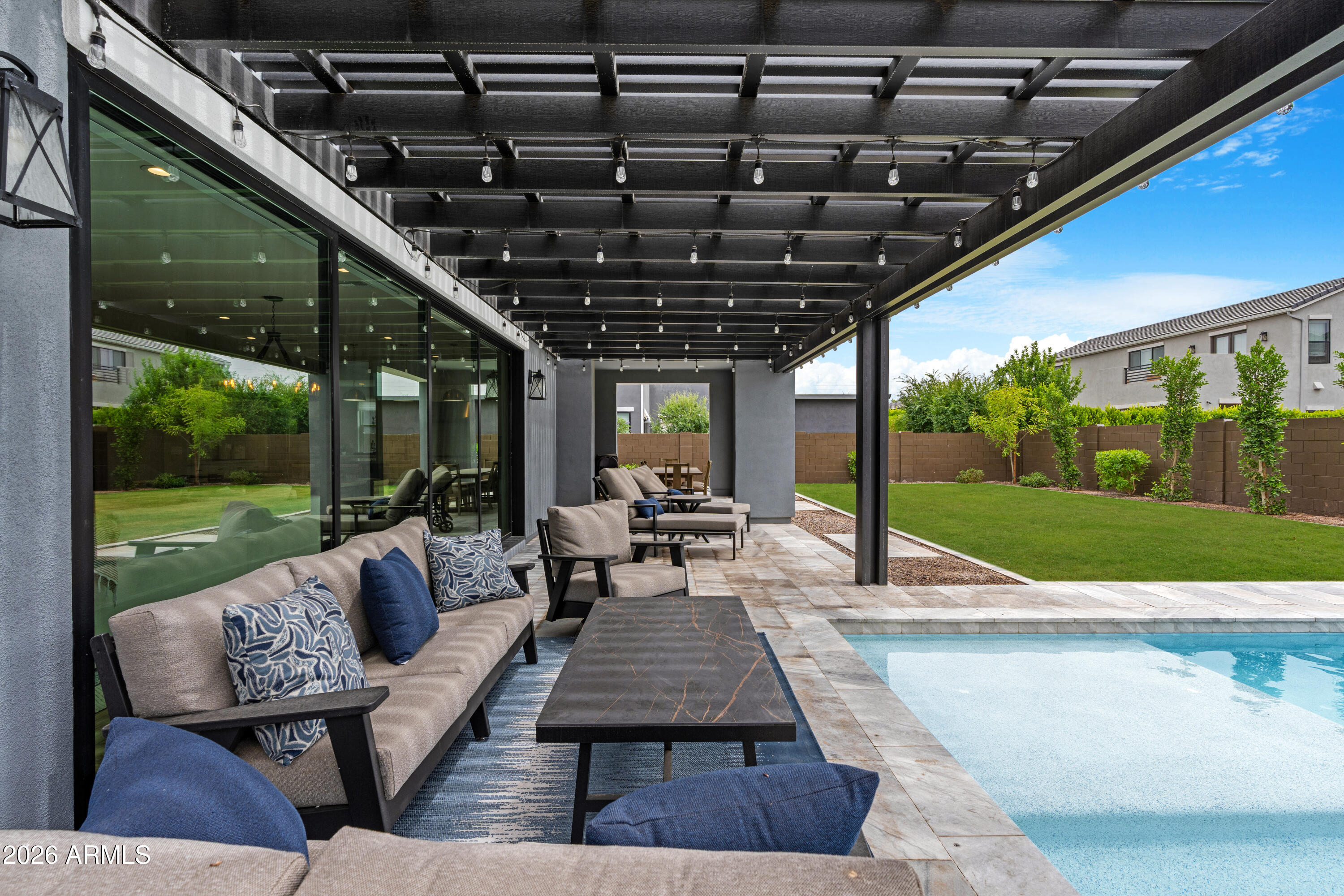 3925 East Sagebrush Street Gilbert, AZ 85296 - Photo 30 of 33 Sunbathing Paradise