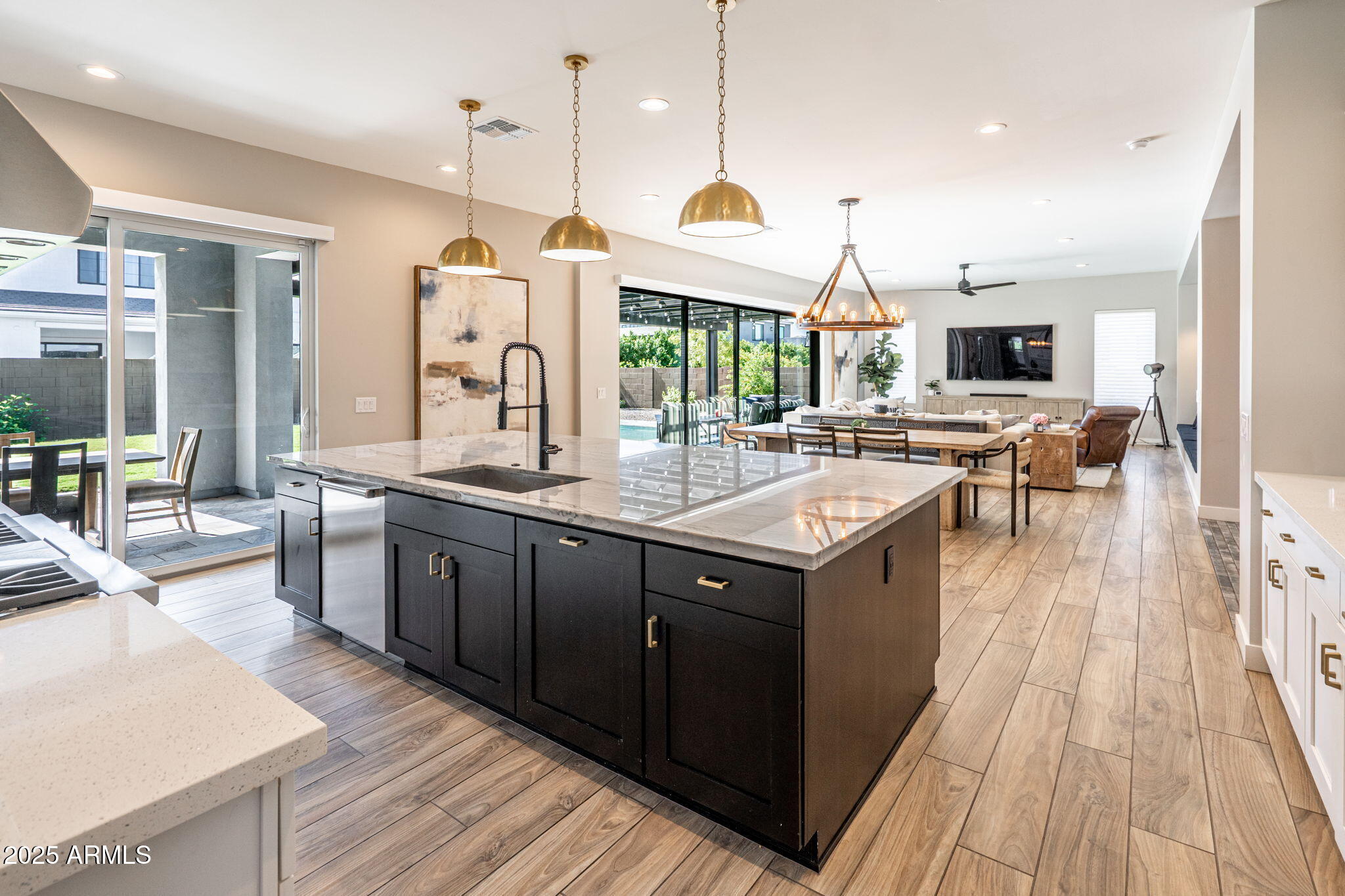 3925 East Sagebrush Street Gilbert, AZ 85296 - Photo 9 of 39 Cooking and hosting dream