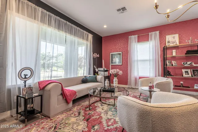 $1,900,000 | 3925 East Sagebrush Street, Gilbert, AZ 85296