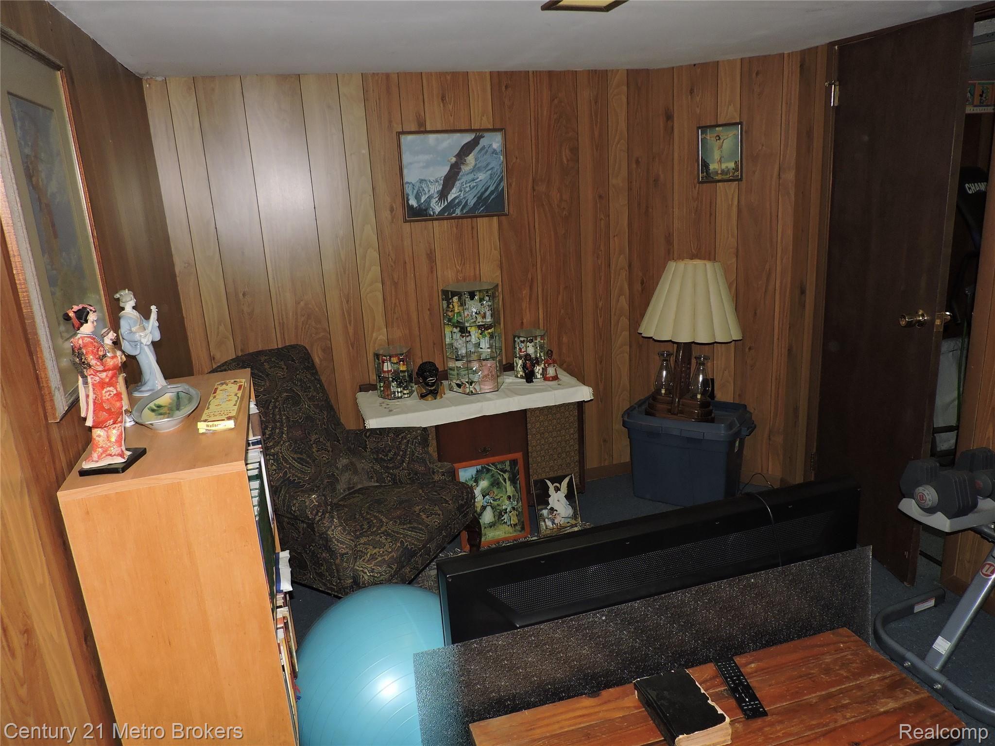 6350 Arbela Road Millington, MI 48746 - Photo 23 of 41 DSCN6396.JPG