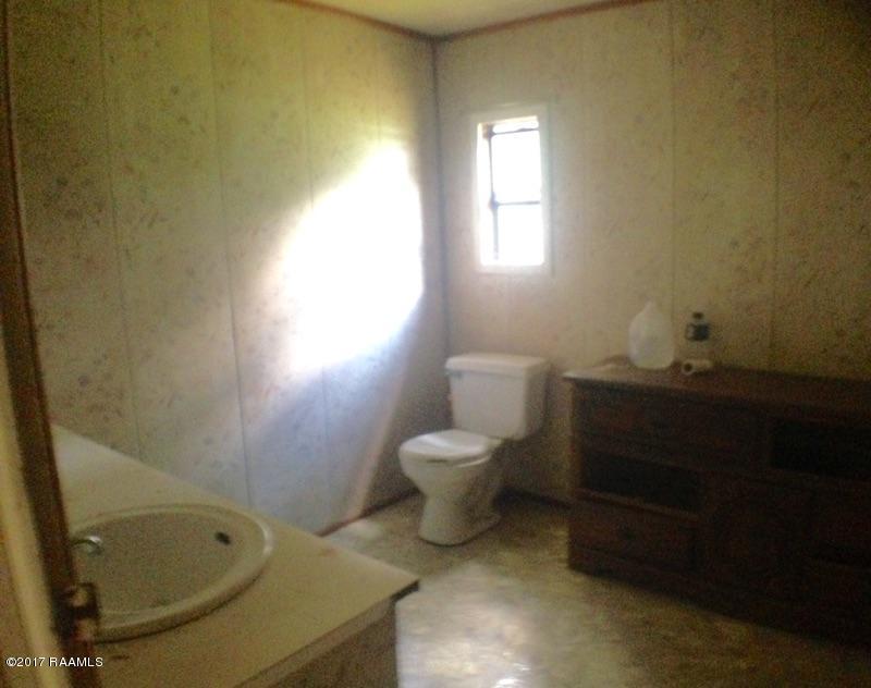 2024 B L Ferguson Road Ville Platte, LA 70586 - Photo 6 of 11 Gallery Image 6
