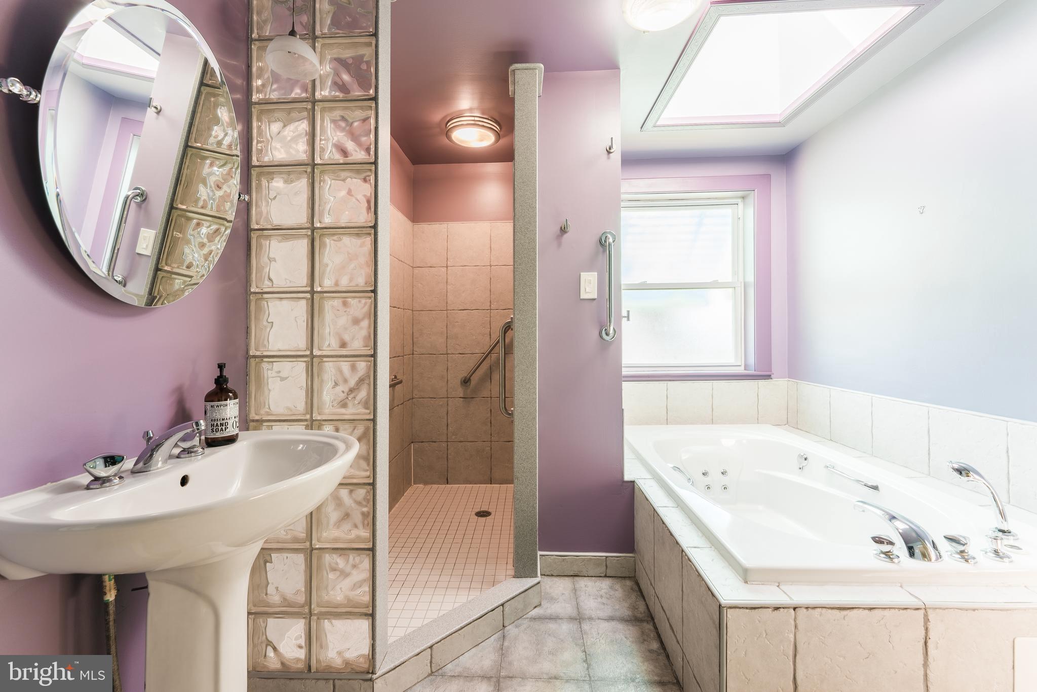 7801 Dungan Road Philadelphia, PA 19111 - Photo 18 of 37 Gallery Image 18