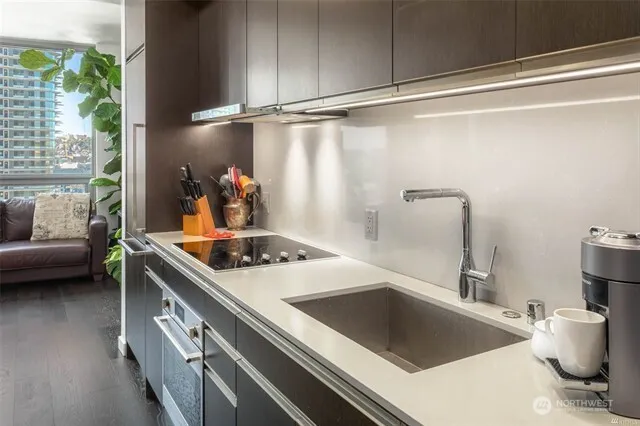 $2,850 | 1808 Minor Avenue, Unit 1607, Seattle, WA 98101