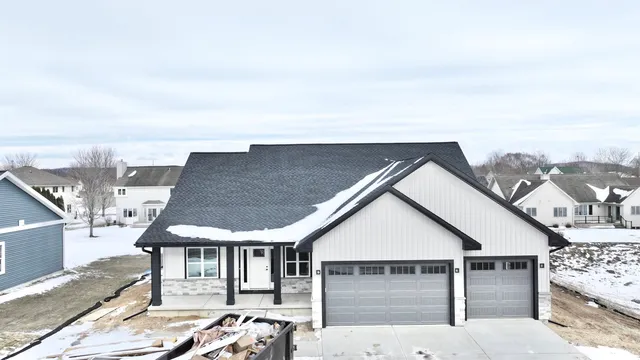 $599,900 | 228 Cardinal Lane, Sauk City, WI 53583