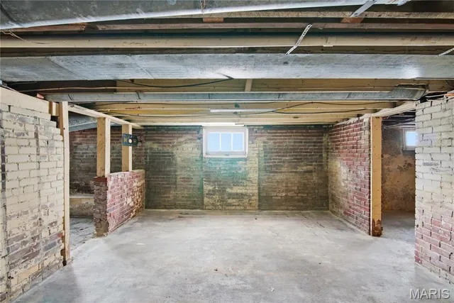 $330,000 | 415 West 3rd Street, O'Fallon, IL 62269