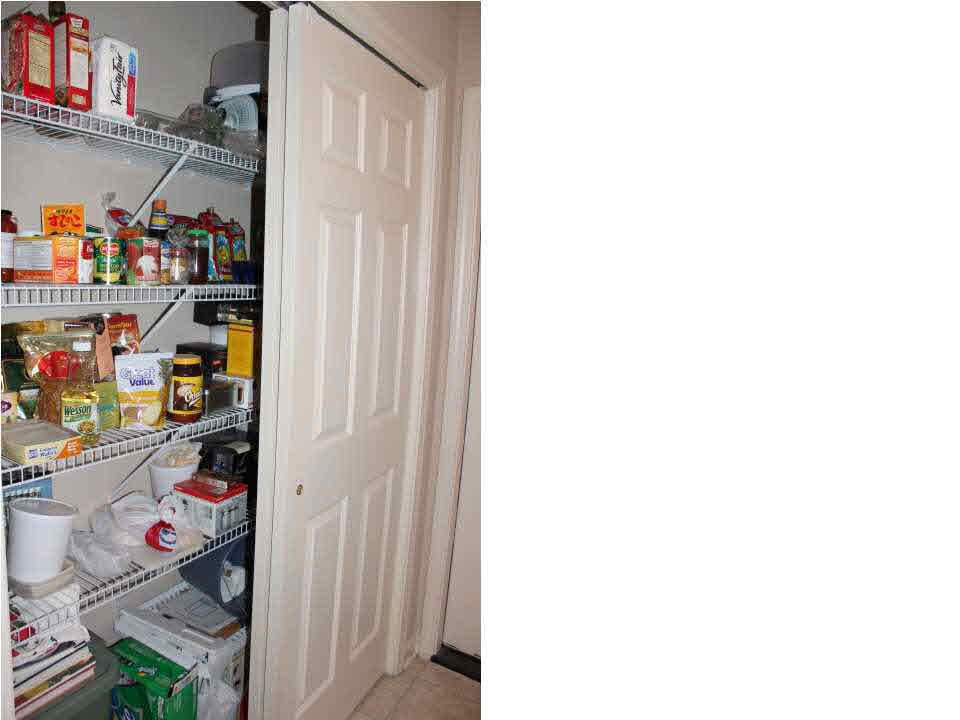802 Charmant Place Ridgeland, MS 39157 - Photo 17 of 47 Kitchen Pantry
