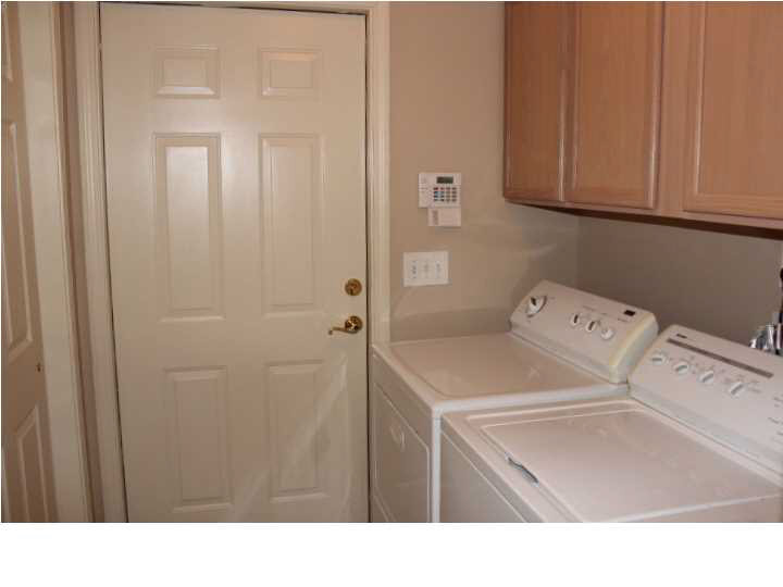 802 Charmant Place Ridgeland, MS 39157 - Photo 18 of 47 Laundry