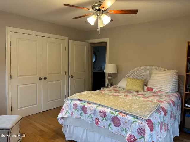 $549,900 | 558 North Main Street, Lanesborough, MA 01237