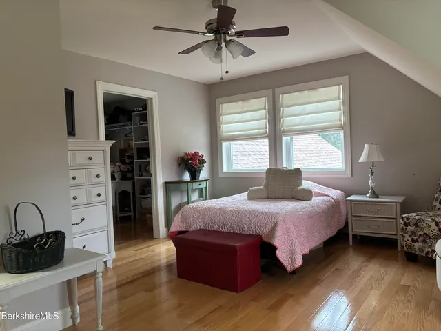 $549,900 | 558 North Main Street, Lanesborough, MA 01237