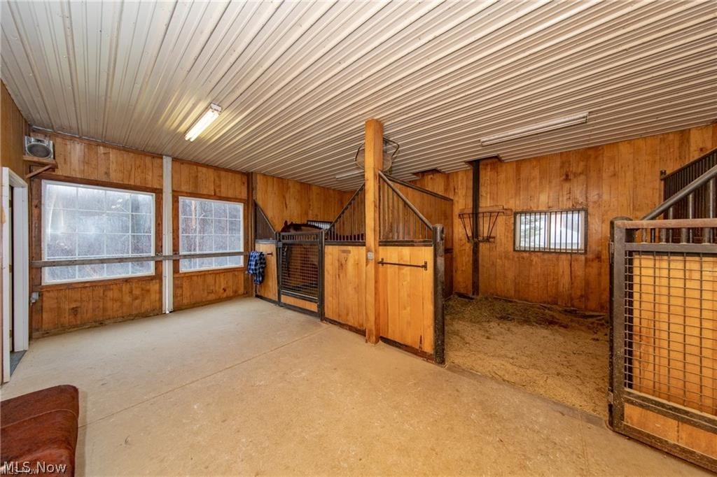 13125 Pearl Road Chardon, OH 44024 - Photo 33 of 48