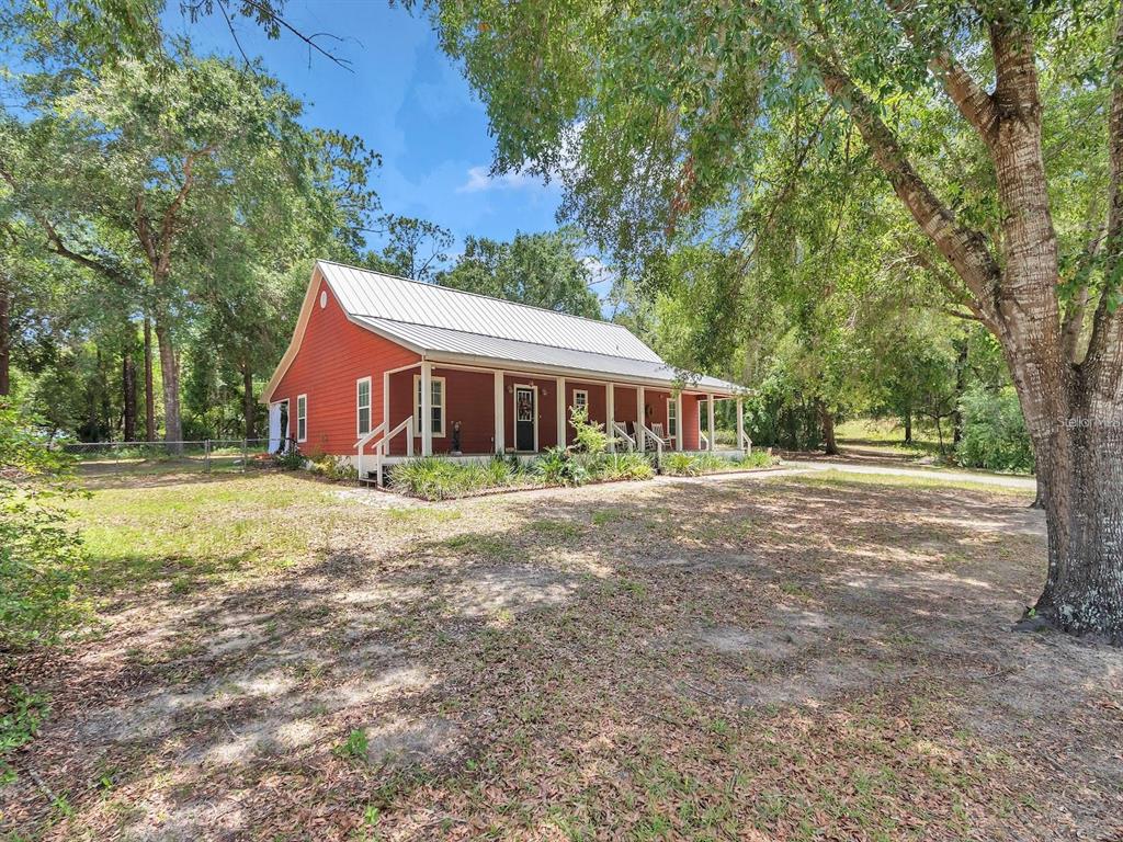 23608 Northeast 124th Place Road Fort McCoy, FL 32134 - Photo 4 of 49