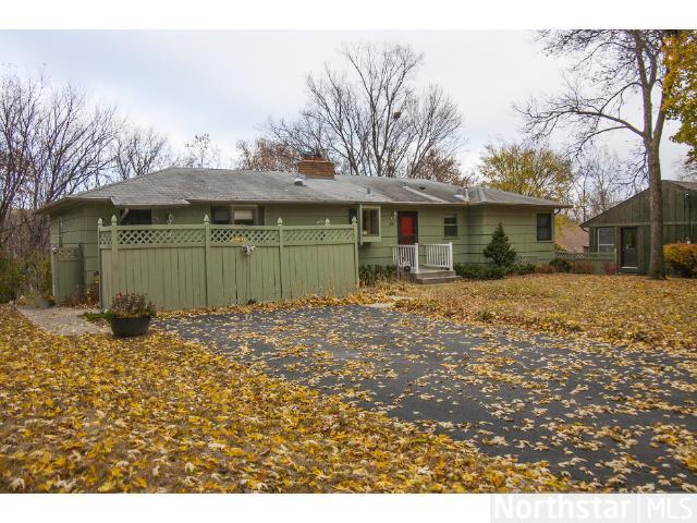 5119 Valley View Road Minnetonka, MN 55345 - Photo 2 of 11