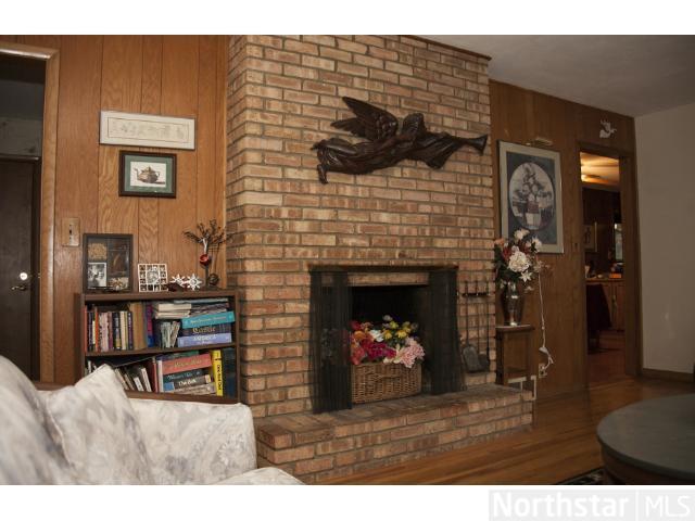 5119 Valley View Road Minnetonka, MN 55345 - Photo 8 of 11