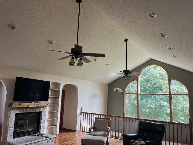 $589,000 | 84 Beacon Hill Lane, Litchfield, IL 62056